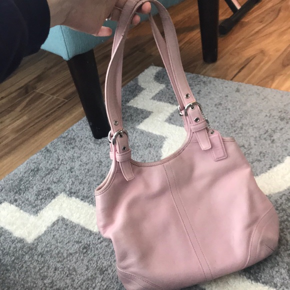 Coach Handbags - Pink Coach handbag Coach Handbags - Pink Coach handbag